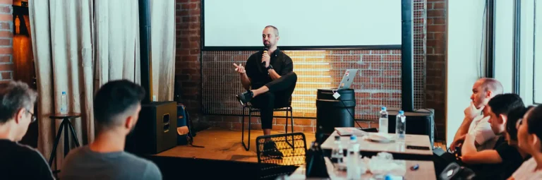 Brezplačna delavnica – »Znanje in veščine za samozavestno in učinkovito javno nastopanje«