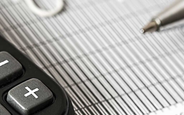 Priprava davčnega obračuna in prihajajoče novosti na davčnem področju